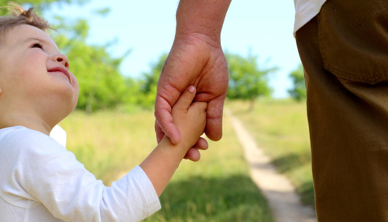 Як оформити усиновлення дитини загиблого військового в Україні: порядок, документи та вимоги