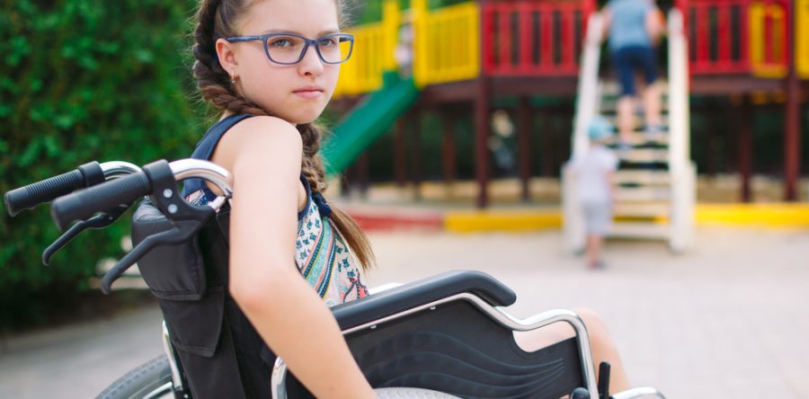 Права опікуна дитини-інваліда при розлученні в Україні: соціальні гарантії, майнові права, аліменти та юридичний захист